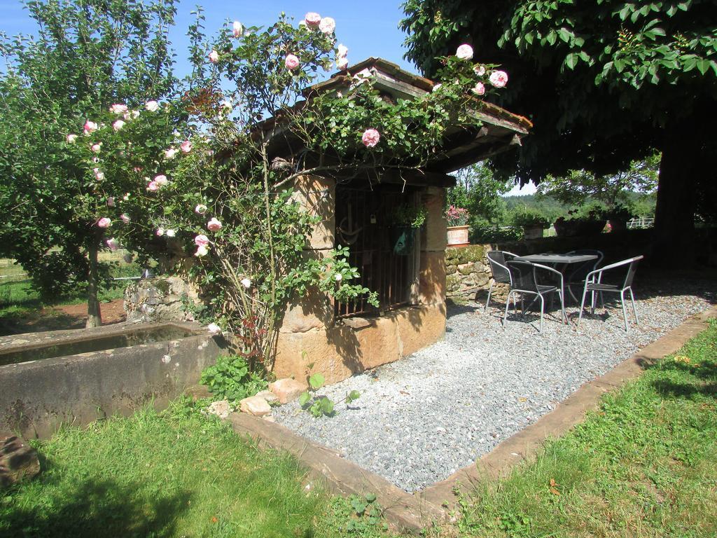 Ecuries De Saint Maurice- Maison D'Hotes De Gondou Lacapelle-Marival Exterior foto