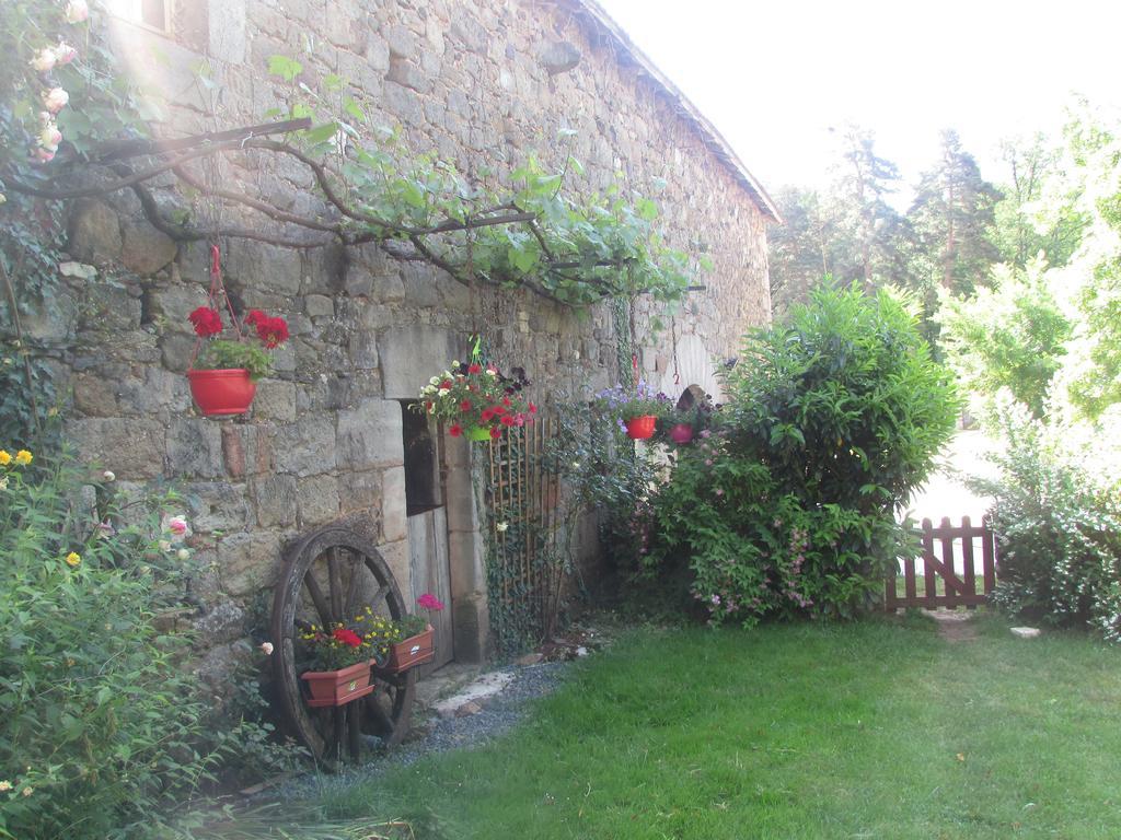 Ecuries De Saint Maurice- Maison D'Hotes De Gondou Lacapelle-Marival Exterior foto