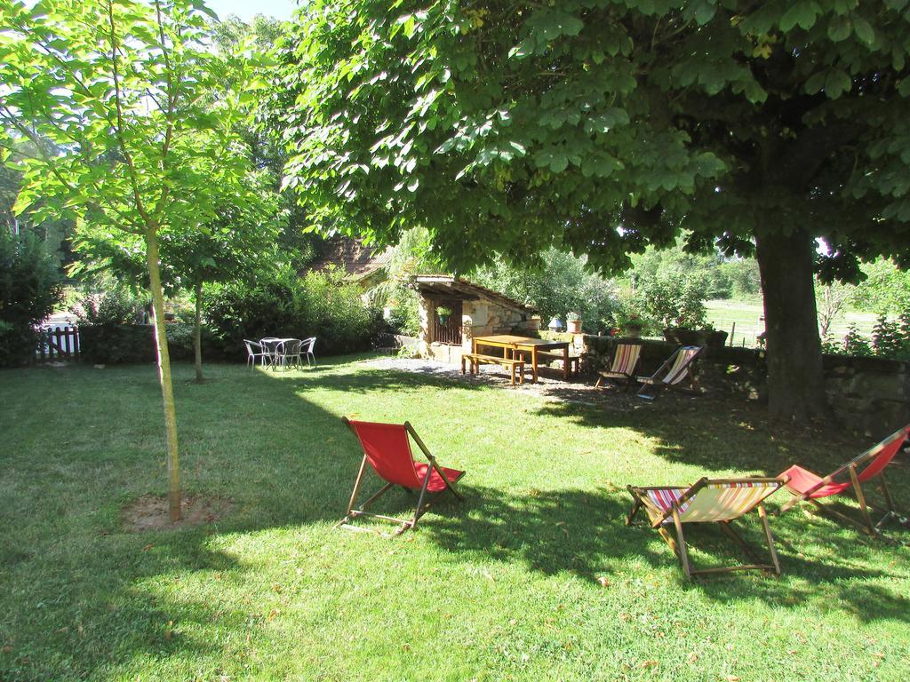 Ecuries De Saint Maurice- Maison D'Hotes De Gondou Lacapelle-Marival Exterior foto